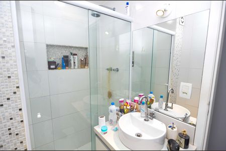 Apartamento para alugar com 69m², 3 quartos e 1 vaga Apartamento para alugar com 69m², 3 quartos e 1 vagaBanheiro da Suíte