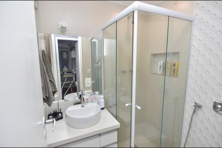 Apartamento para alugar com 69m², 3 quartos e 1 vaga Apartamento para alugar com 69m², 3 quartos e 1 vagaBanheiro Social