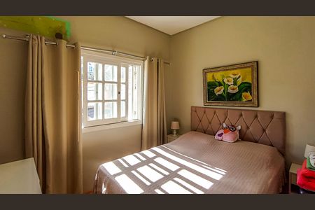 Casa de condomínio à venda com 161m², 3 quartos e 1 vaga Casa de condomínio à venda com 161m², 3 quartos e 1 vagaQuarto 1
