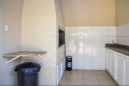 Casa de condomínio à venda com 161m², 3 quartos e 1 vaga