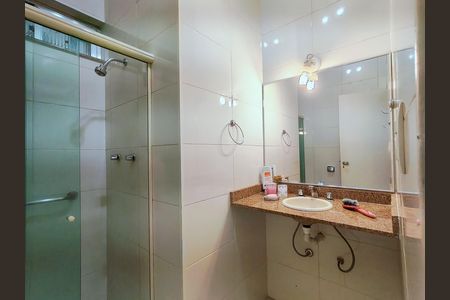 Apartamento para alugar com 52m², 2 quartos e sem vagaBanheiro Corredor