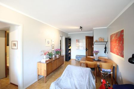 Apartamento à venda com 84m², 2 quartos e sem vagaSala