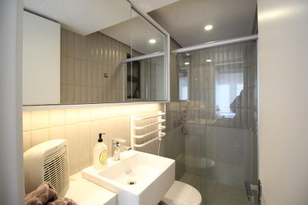 Apartamento à venda com 84m², 2 quartos e sem vagaBanheiro da Suíte 1