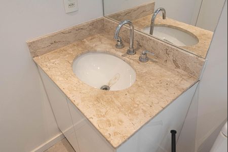 Apartamento para alugar com 66m², 2 quartos e 1 vaga Apartamento para alugar com 66m², 2 quartos e 1 vagaBanheiro