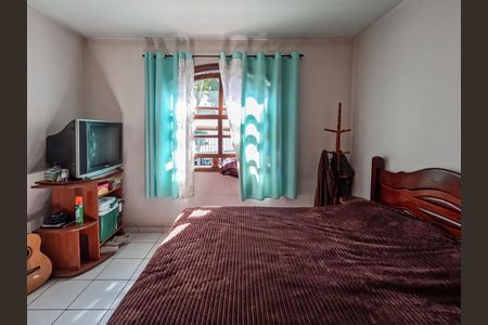 Casa à venda com 270m², 4 quartos e 4 vagas