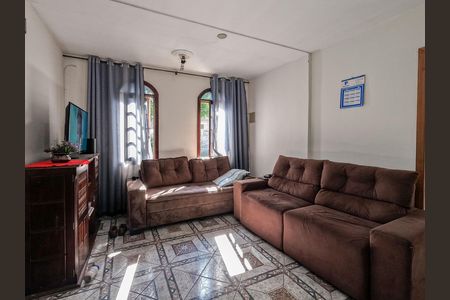 Casa à venda com 270m², 4 quartos e 4 vagas
