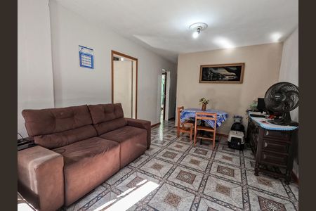 Casa à venda com 270m², 4 quartos e 4 vagas