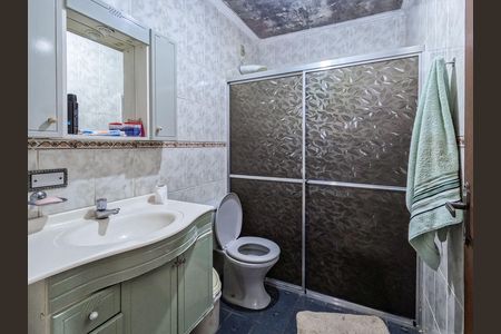 Casa à venda com 270m², 4 quartos e 4 vagas