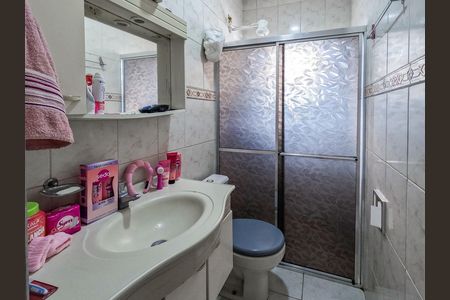 Casa à venda com 270m², 4 quartos e 4 vagas