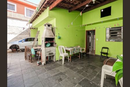 Casa à venda com 270m², 4 quartos e 4 vagas