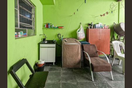 Casa à venda com 270m², 4 quartos e 4 vagas