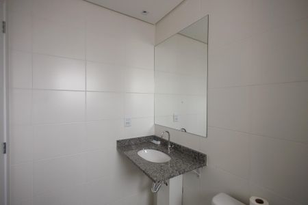 Apartamento para alugar com 81m², 3 quartos e 2 vagas Apartamento para alugar com 81m², 3 quartos e 2 vagasBanheiro da Suíte