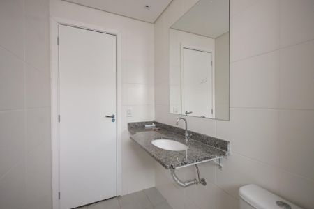 Apartamento para alugar com 81m², 3 quartos e 2 vagas Apartamento para alugar com 81m², 3 quartos e 2 vagasBanheiro Corredor