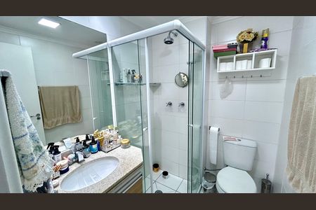Apartamento para alugar com 63m², 2 quartos e 1 vaga Apartamento para alugar com 63m², 2 quartos e 1 vagaBanheiro da Suíte