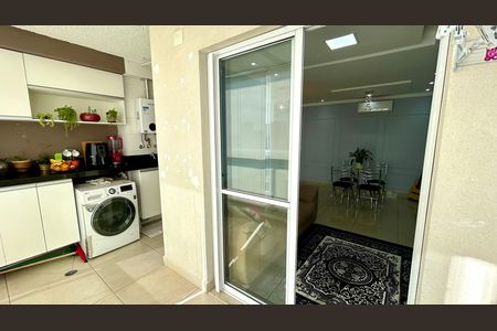 Apartamento para alugar com 63m², 2 quartos e 1 vaga Apartamento para alugar com 63m², 2 quartos e 1 vagaVaranda da Sala