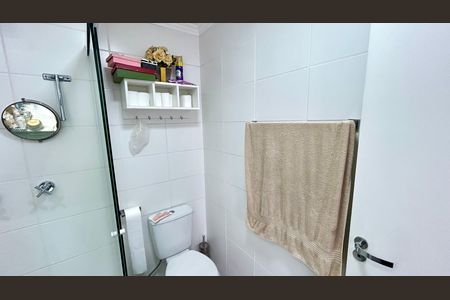 Apartamento para alugar com 63m², 2 quartos e 1 vaga Apartamento para alugar com 63m², 2 quartos e 1 vagaBanheiro da Suíte
