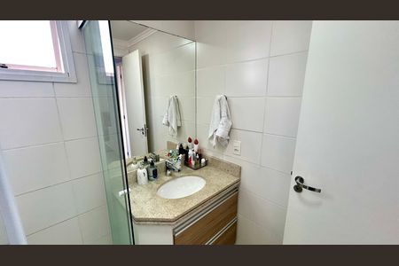 Apartamento para alugar com 63m², 2 quartos e 1 vaga Apartamento para alugar com 63m², 2 quartos e 1 vagaBanheiro 1
