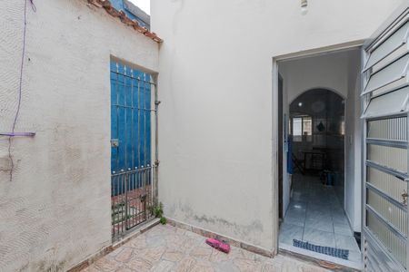 Casa para alugar com 139m², 2 quartos e 2 vagasQuintal