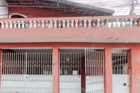 Casa para alugar com 139m², 2 quartos e 2 vagasFachada