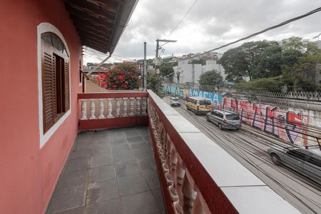 Casa para alugar com 139m², 2 quartos e 2 vagasVaranda