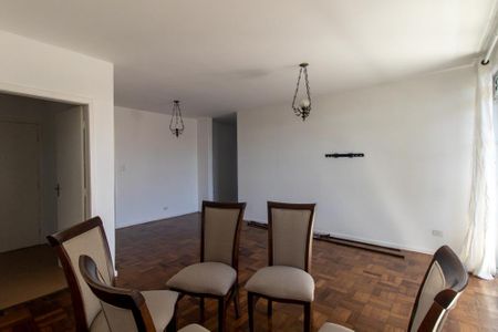 Apartamento para alugar com 94m², 2 quartos e 1 vaga Apartamento para alugar com 94m², 2 quartos e 1 vagaSala