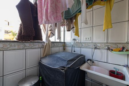Apartamento à venda com 58m², 2 quartos e 1 vagaÁrea de Serviço