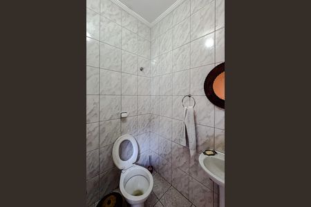 Casa à venda com 232m², 3 quartos e 4 vagas Casa à venda com 232m², 3 quartos e 4 vagasLavabo