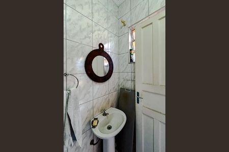 Casa à venda com 232m², 3 quartos e 4 vagas Casa à venda com 232m², 3 quartos e 4 vagasLavabo