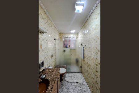 Casa à venda com 232m², 3 quartos e 4 vagas Casa à venda com 232m², 3 quartos e 4 vagasBanheiro da Suíte