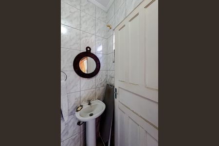 Casa à venda com 232m², 3 quartos e 4 vagas Casa à venda com 232m², 3 quartos e 4 vagasLavabo