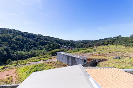 Vista do Quarto 1 de casa de condomínio para alugar com 2 quartos, 61m² em Lajeado, Cotia