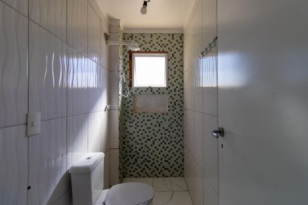 Casa de condomínio para alugar com 61m², 2 quartos e 2 vagas Casa de condomínio para alugar com 61m², 2 quartos e 2 vagasBanheiro Social