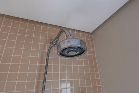 Apartamento para alugar com 70m², 2 quartos e 2 vagasBanheiro