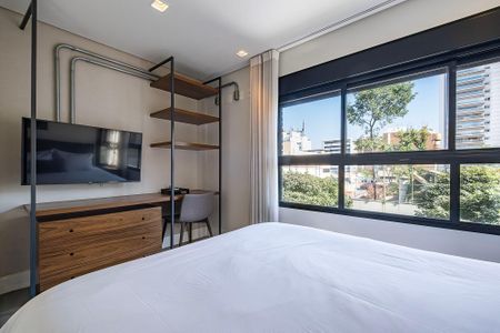 Suíte  de apartamento para alugar com 2 quartos, 70m² em Pinheiros, São Paulo