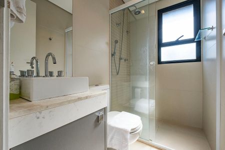 Apartamento para alugar com 70m², 2 quartos e 2 vagasBanheiro