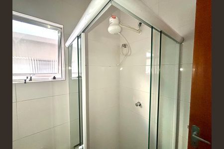 Casa de condomínio para alugar com 60m², 2 quartos e 1 vagaBanheiro