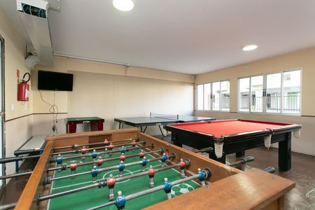Apartamento à venda com 48m², 2 quartos e 1 vaga Apartamento à venda com 48m², 2 quartos e 1 vagaÁrea de Jogos
