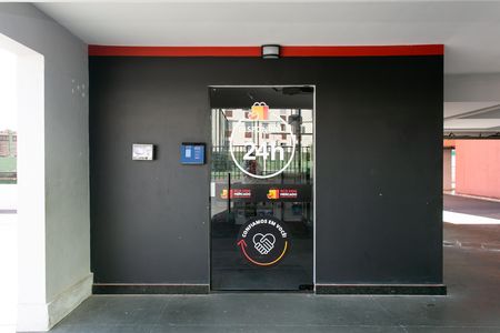Apartamento à venda com 48m², 2 quartos e 1 vaga Apartamento à venda com 48m², 2 quartos e 1 vagaÁrea comum - Mercadinho