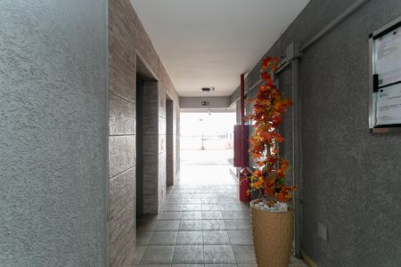 Apartamento à venda com 48m², 2 quartos e 1 vaga Apartamento à venda com 48m², 2 quartos e 1 vagaHall Social