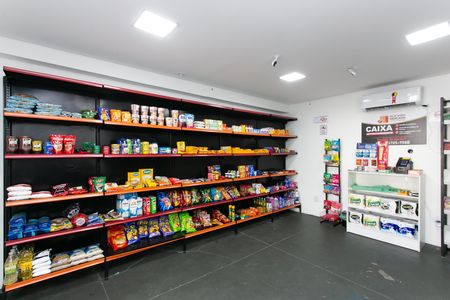 Apartamento à venda com 48m², 2 quartos e 1 vaga Apartamento à venda com 48m², 2 quartos e 1 vagaÁrea comum - Mercadinho