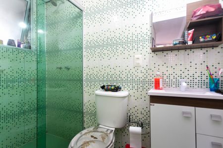 Apartamento à venda com 48m², 2 quartos e 1 vaga Apartamento à venda com 48m², 2 quartos e 1 vagaBanheiro