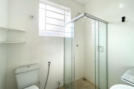 Apartamento para alugar com 60m², 1 quarto e sem vaga Apartamento para alugar com 60m², 1 quarto e sem vagaBanheiro da Suíte