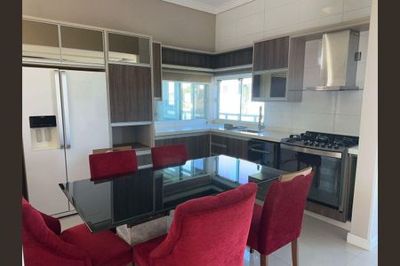 Cozinha de casa para alugar com 3 quartos, 100m² em Campeche Central, Florianópolis