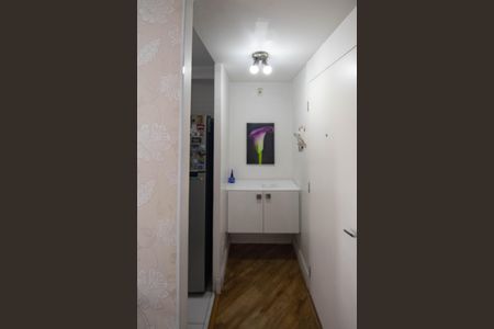 Corredor de apartamento à venda com 2 quartos, 60m² em Vila Guilherme, São Paulo