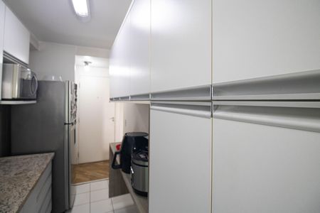 Apartamento à venda com 60m², 2 quartos e 1 vaga Apartamento à venda com 60m², 2 quartos e 1 vagaCozinha