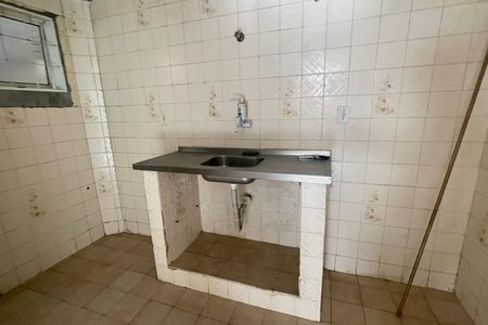 Casa para alugar com 54m², 2 quartos e 1 vaga Casa para alugar com 54m², 2 quartos e 1 vagaCozinha