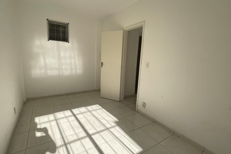 Casa para alugar com 54m², 2 quartos e 1 vaga Casa para alugar com 54m², 2 quartos e 1 vagaQuarto