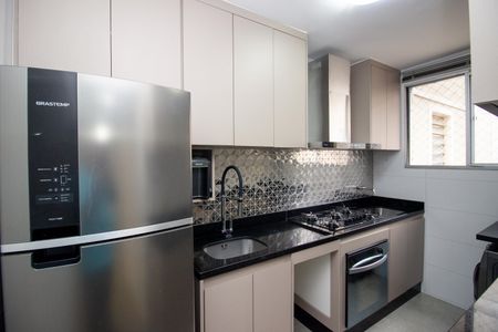 Apartamento para alugar com 75m², 3 quartos e 2 vagas Apartamento para alugar com 75m², 3 quartos e 2 vagasCozinha e Área de Serviço