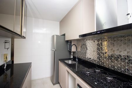 Apartamento para alugar com 75m², 3 quartos e 2 vagas Apartamento para alugar com 75m², 3 quartos e 2 vagasCozinha e Área de Serviço