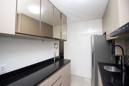 Apartamento para alugar com 75m², 3 quartos e 2 vagas Apartamento para alugar com 75m², 3 quartos e 2 vagasCozinha e Área de Serviço